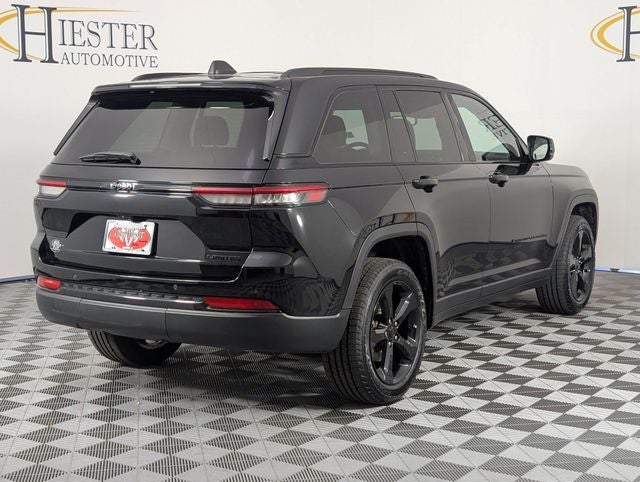 2023 Jeep Grand Cherokee Limited 4x2