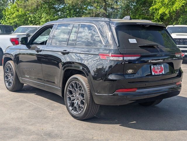2026 Jeep Grand Cherokee Summit 4x4