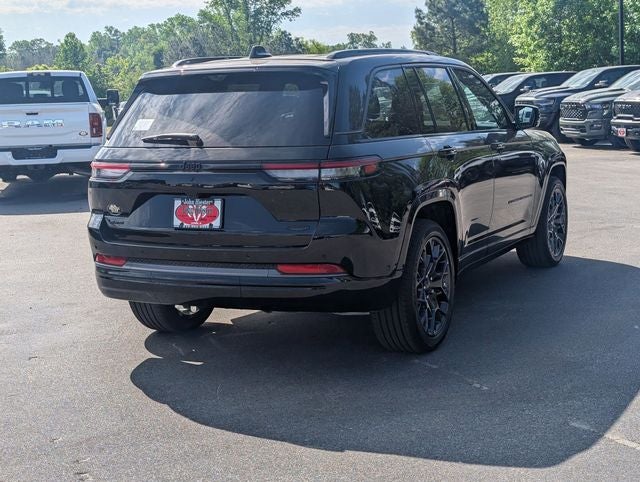 2026 Jeep Grand Cherokee Summit 4x4