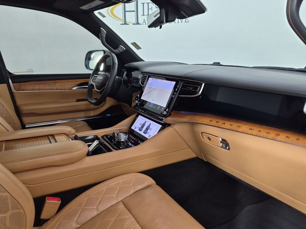 2022 Jeep Grand Wagoneer Series III