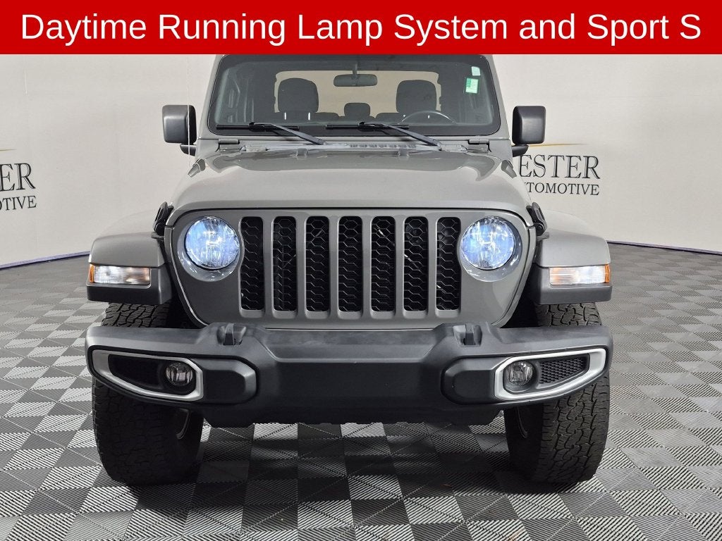 2022 Jeep Gladiator Sport