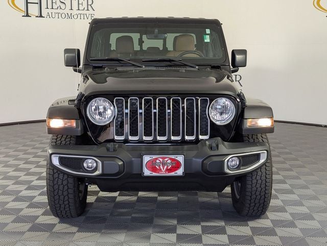 2023 Jeep Gladiator Overland 4x4