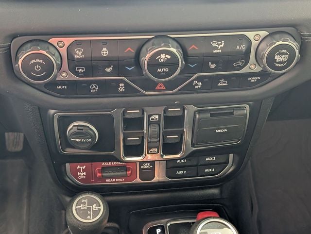 2024 Jeep Gladiator Mojave X