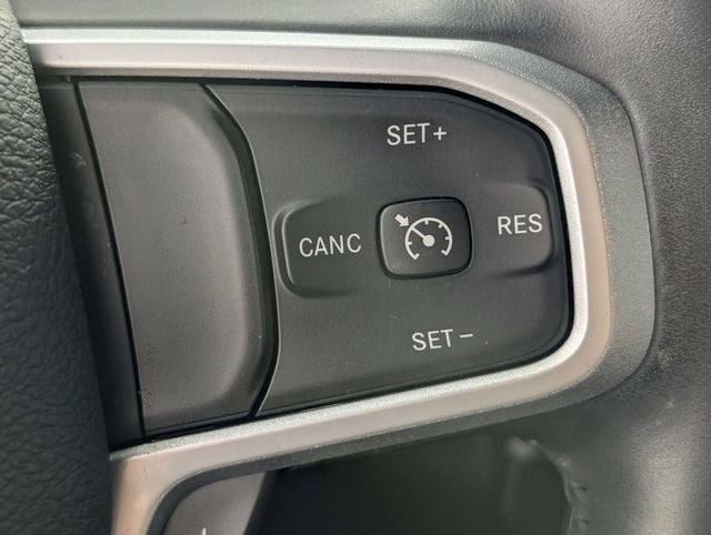 2024 RAM 1500 Big Horn Crew Cab 4x2 5'7' Box
