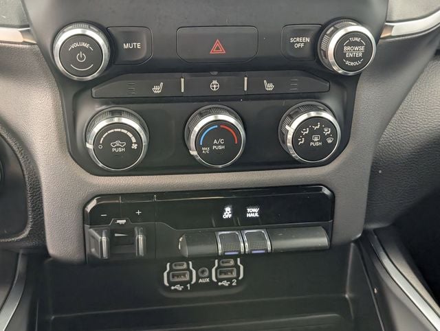 2024 RAM 1500 Big Horn Crew Cab 4x2 5'7' Box