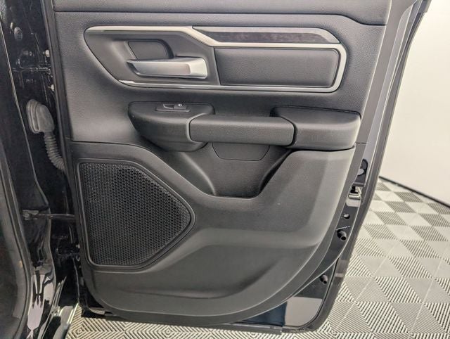 2021 RAM 1500 Big Horn Quad Cab 4x4 6'4' Box