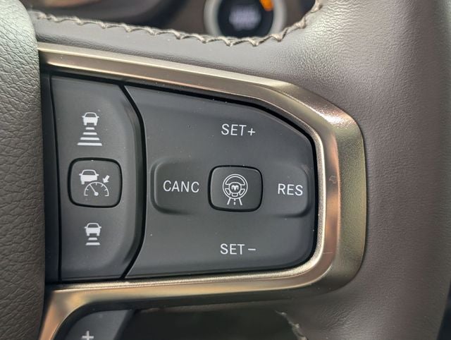 2025 RAM 1500 Limited