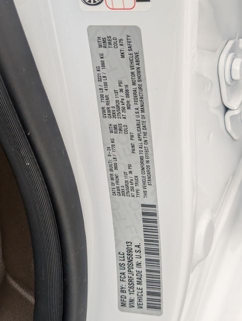 2025 RAM 1500 Laramie