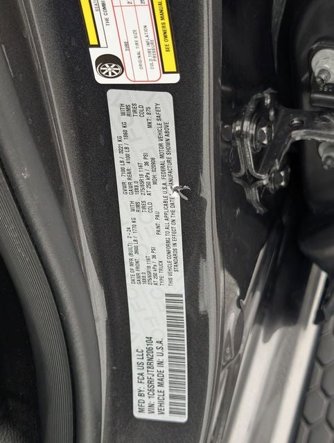 2024 RAM 1500 Laramie Crew Cab 4x4 5'7' Box