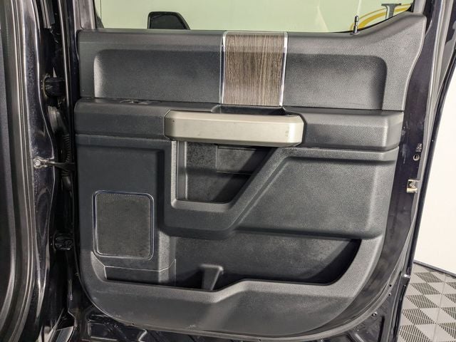2020 Ford F-250SD Lariat