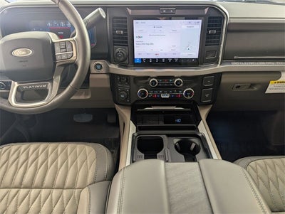 2025 Ford F-450SD Platinum DRW