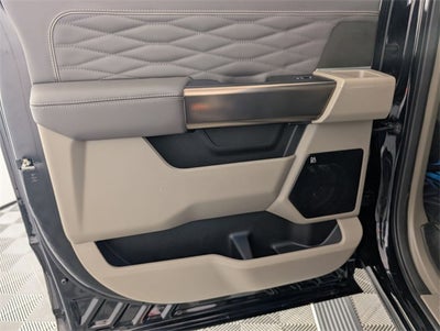 2025 Ford F-450SD Platinum DRW