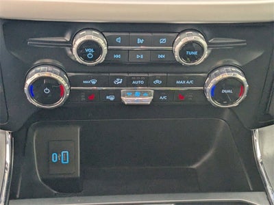 2023 Ford F-150 Lightning XLT