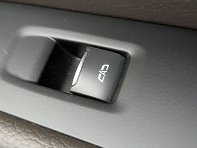 2023 GMC Yukon XL 4WD Denali