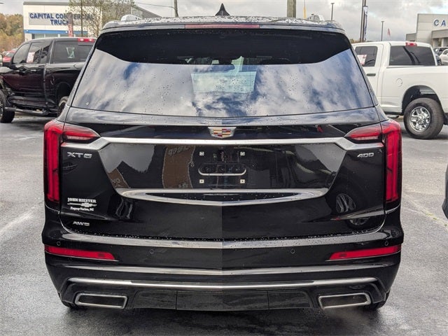 2025 Cadillac XT6 Premium Luxury
