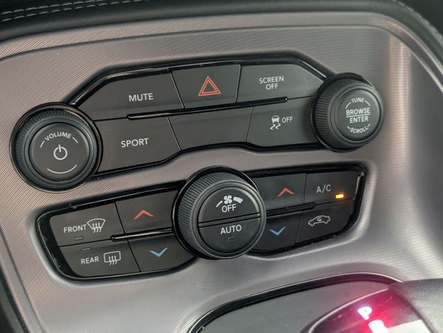 2023 Dodge Challenger SXT