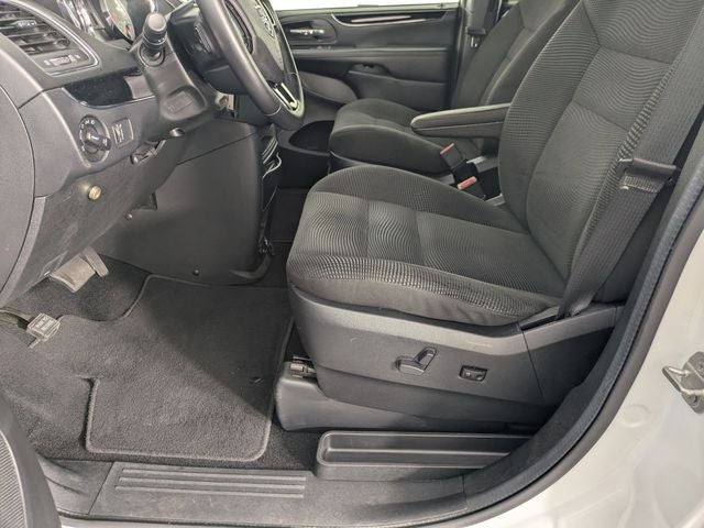 2020 Dodge Grand Caravan SE Plus