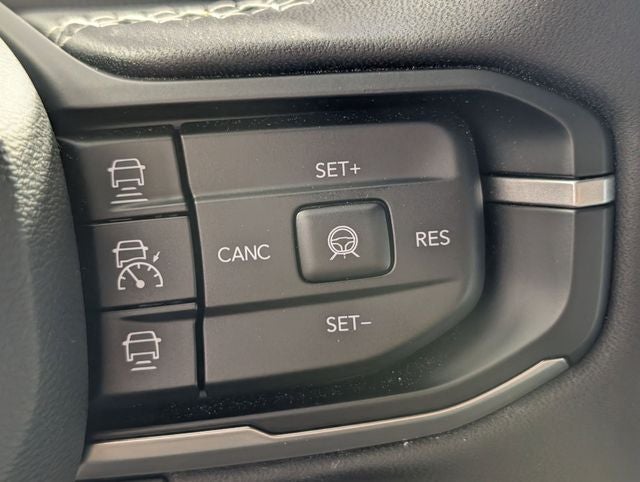 2026 Jeep Cherokee Overland 4x4