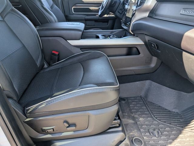 2023 RAM 3500 Laramie Crew Cab 4x4 6'4' Box