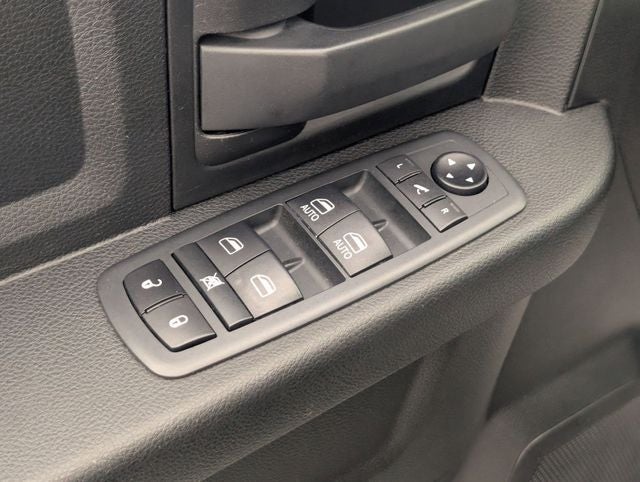 2020 RAM 3500 Tradesman Crew Cab 4x4 8' Box