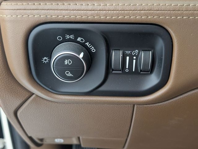2019 RAM 3500 Laramie Longhorn