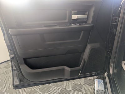 2019 RAM 2500 Tradesman Crew Cab 4x4 6'4' Box