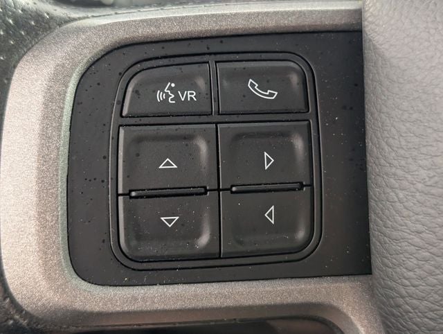 2019 RAM 2500 Tradesman Crew Cab 4x4 6'4' Box
