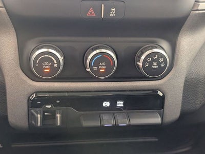 2019 RAM 2500 Tradesman Crew Cab 4x4 6'4' Box