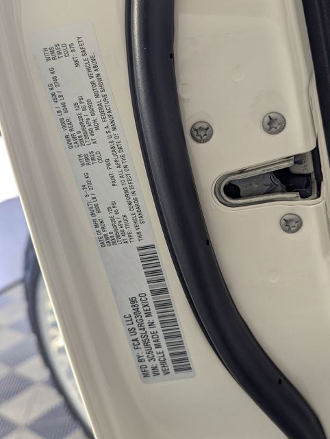 2024 RAM 2500 Limited Crew Cab 4x4 6'4' Box