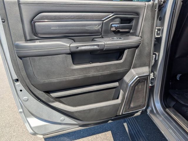 2022 RAM 2500 Limited Mega Cab 4x4 6'4' Box