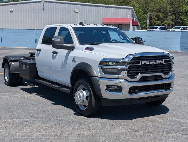 2025 RAM 5500HD Tradesman/Big Horn
