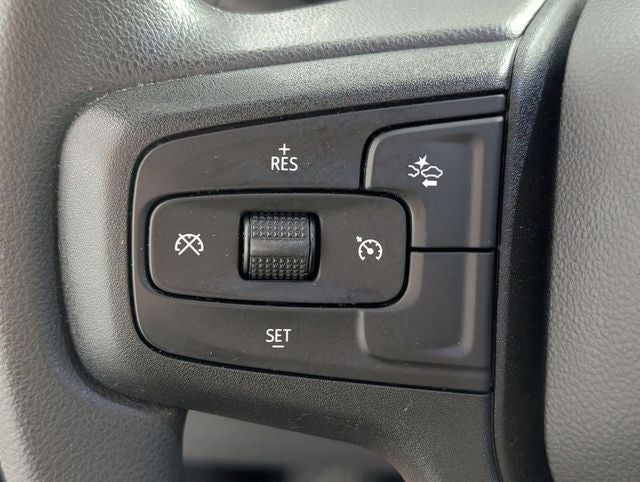 2024 Chevrolet Silverado 1500 4WD Crew Cab Short Bed Custom