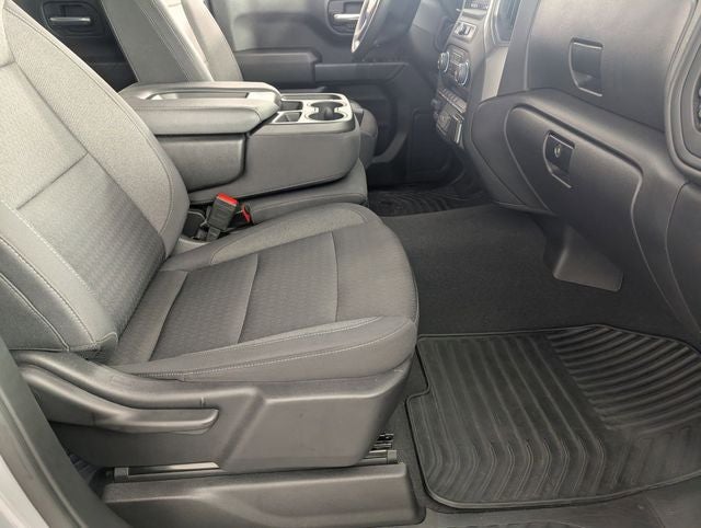 2024 Chevrolet Silverado 1500 4WD Crew Cab Short Bed Custom
