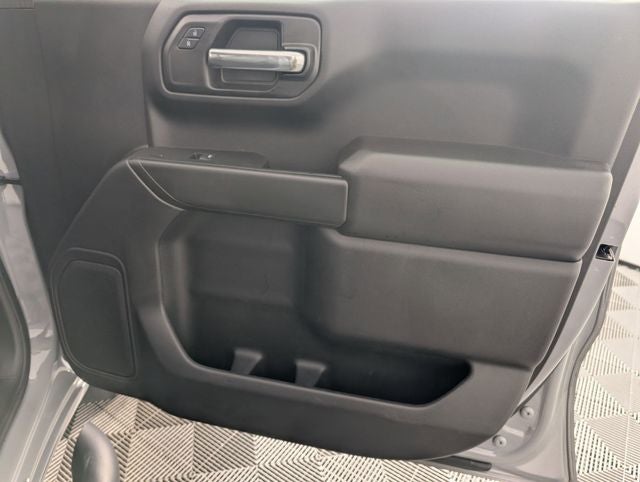 2024 Chevrolet Silverado 1500 4WD Crew Cab Short Bed Custom