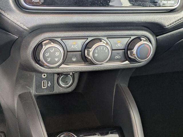 2021 Nissan Versa 1.6 S