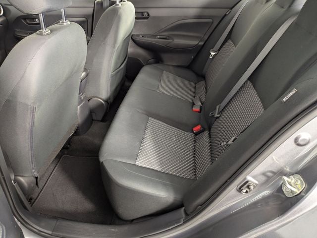 2021 Nissan Versa 1.6 S