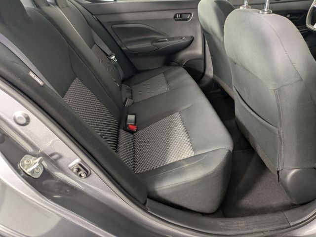 2021 Nissan Versa 1.6 S