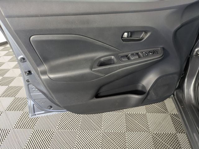 2021 Nissan Versa 1.6 S
