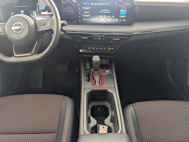 2025 Nissan Kicks SR FWD