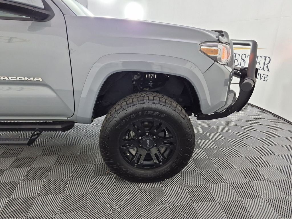 2020 Toyota Tacoma SR5 V6