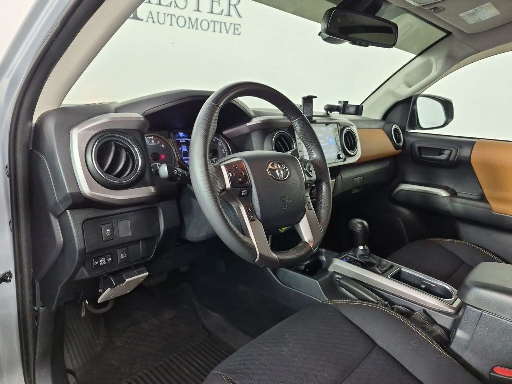 2020 Toyota Tacoma SR5 V6
