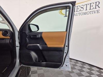 2020 Toyota Tacoma SR5 V6