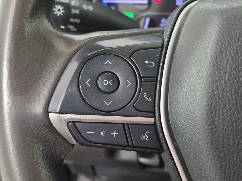2023 Toyota Camry Hybrid LE
