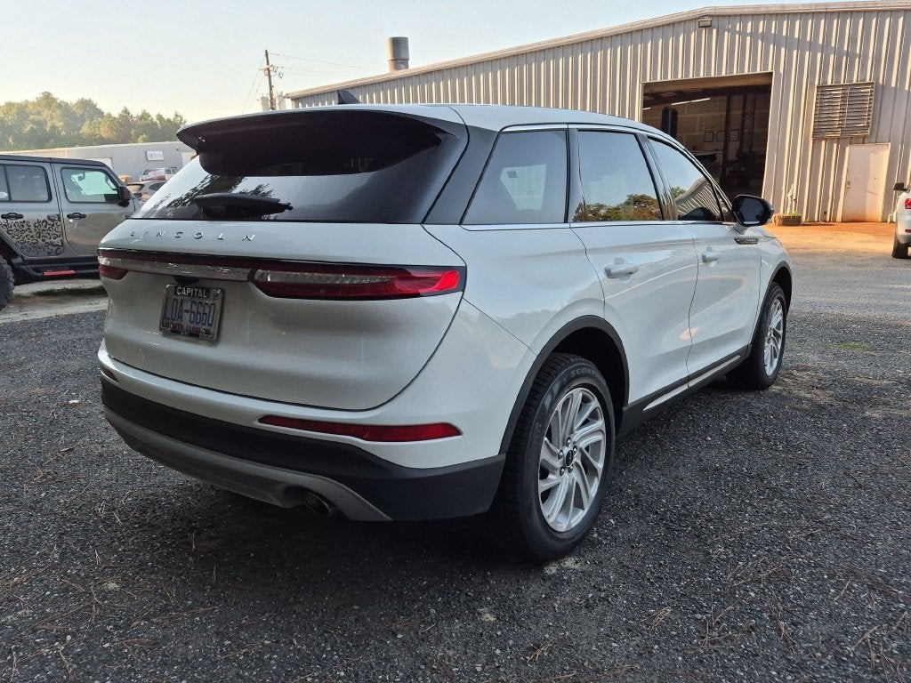 2025 Lincoln Corsair Premiere