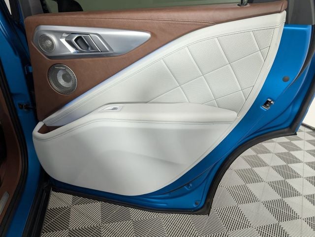 2024 BMW XM Base