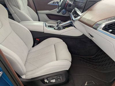 2024 BMW XM Base