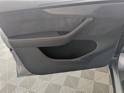 2026 Tesla Model Y Long Range