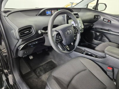 2021 Toyota Prius LE