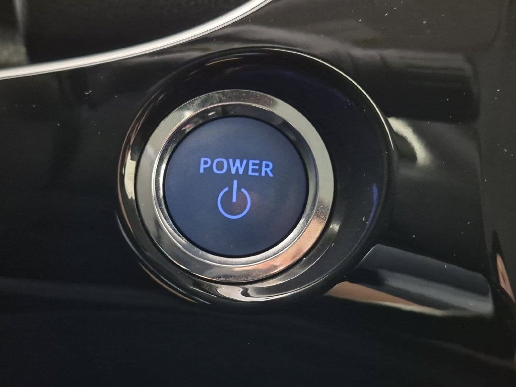 2021 Toyota Prius LE