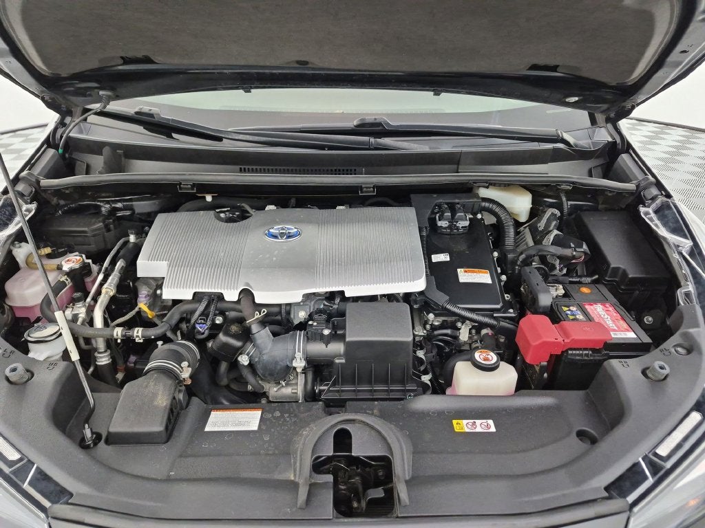 2021 Toyota Prius LE